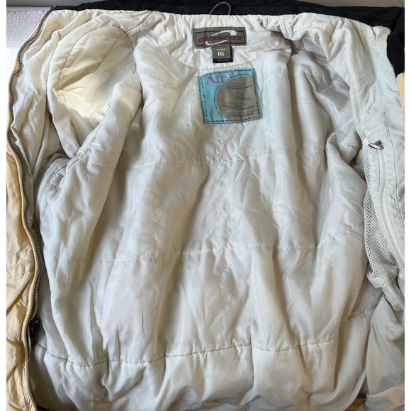 Obermeyer Stormtech ski jacket for women. SZ 16. GUC. - Picture 10 of 10